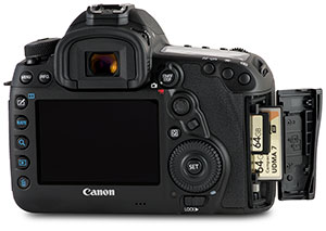 Canon 5D Mark IV with SD / CF memory cards and door open