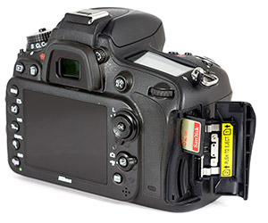 Nikon D600 Memory Card Slot