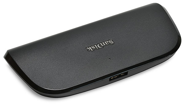 SanDisk ImageMate Pro SDDR-489 back with USB 3.0 micro-B