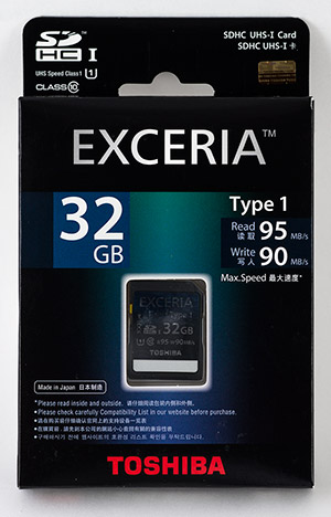 Toshiba EXCERIA Type 1 32GB SDHC Memory Card Package Front